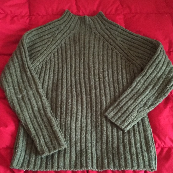 chelsea cambell Sweaters - Chelsea Campbell sweater